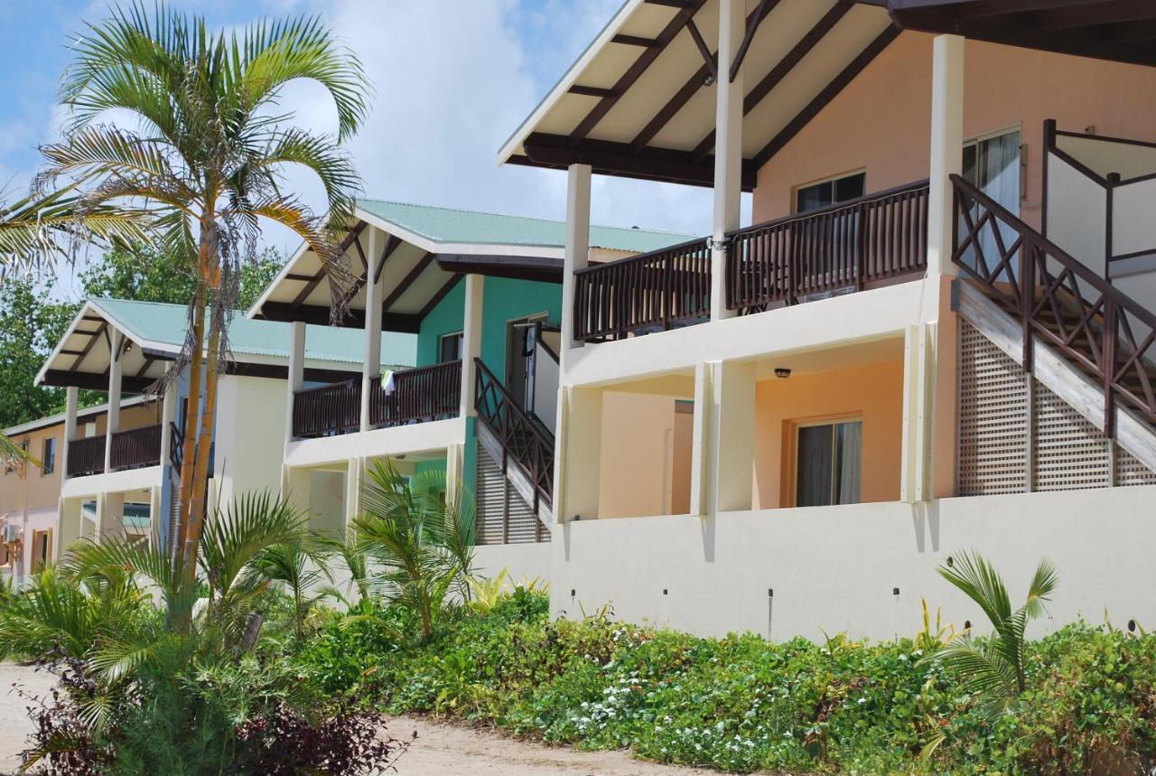 רארוטונגה The Edgewater Resort & Spa מראה חיצוני תמונה