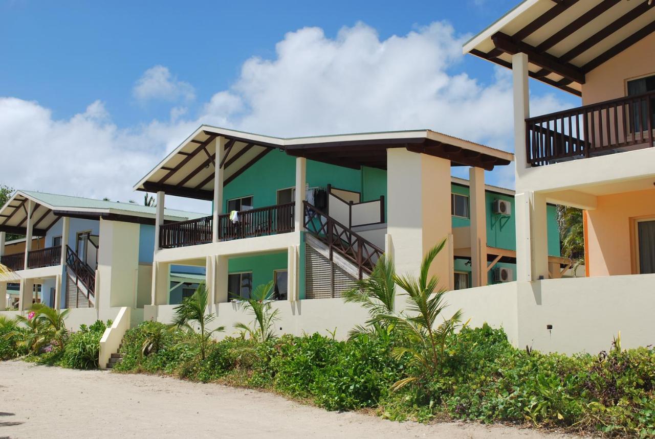 רארוטונגה The Edgewater Resort & Spa מראה חיצוני תמונה