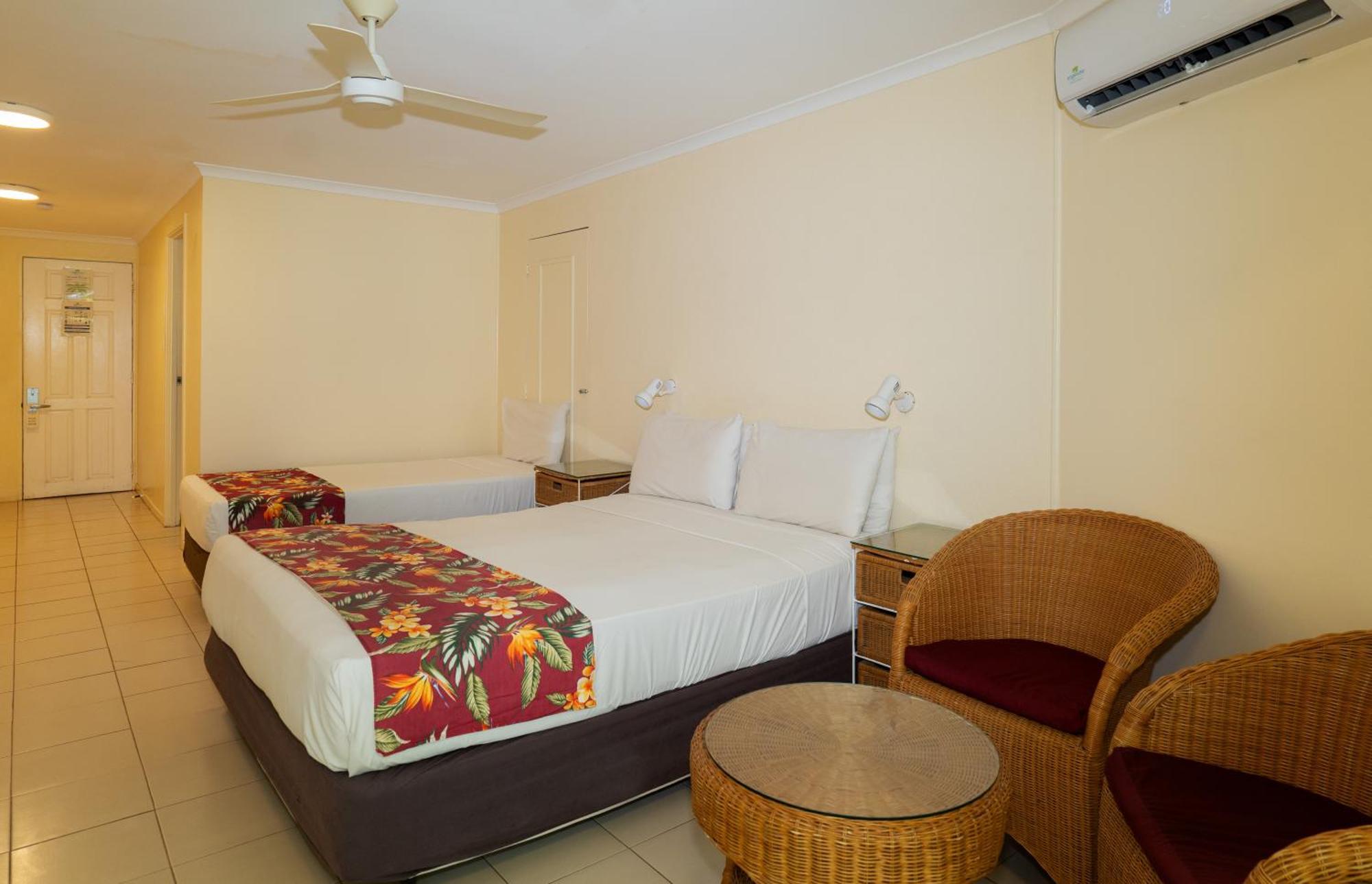 רארוטונגה The Edgewater Resort & Spa מראה חיצוני תמונה
